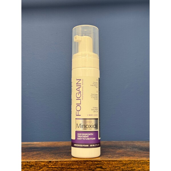 Spuma pentru regenerarea parului FOLIGAIN Minoxidil 2% pentru femei - Tratament pentru 1 luna