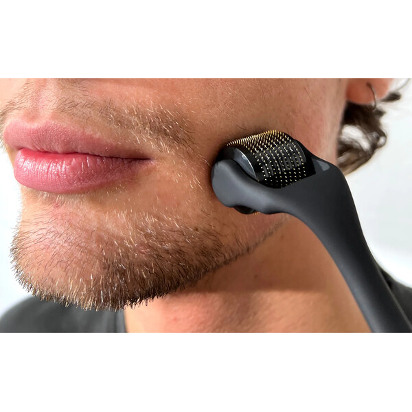 Copenhagen Grooming - Set de creștere a bărbii, Beardroller, Activator, Cleanser, Keychain comb