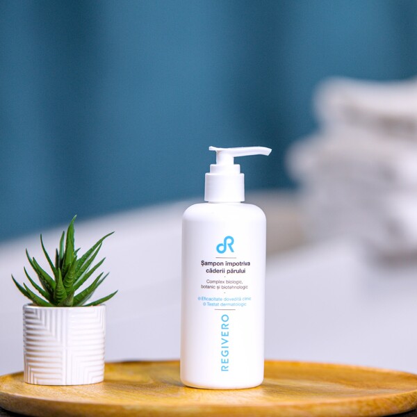 Regivero - Sampon impotriva caderii parului, 250 ml